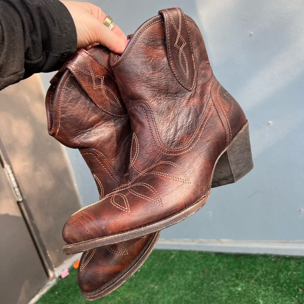Ariat Short Brown Leather Western Boots